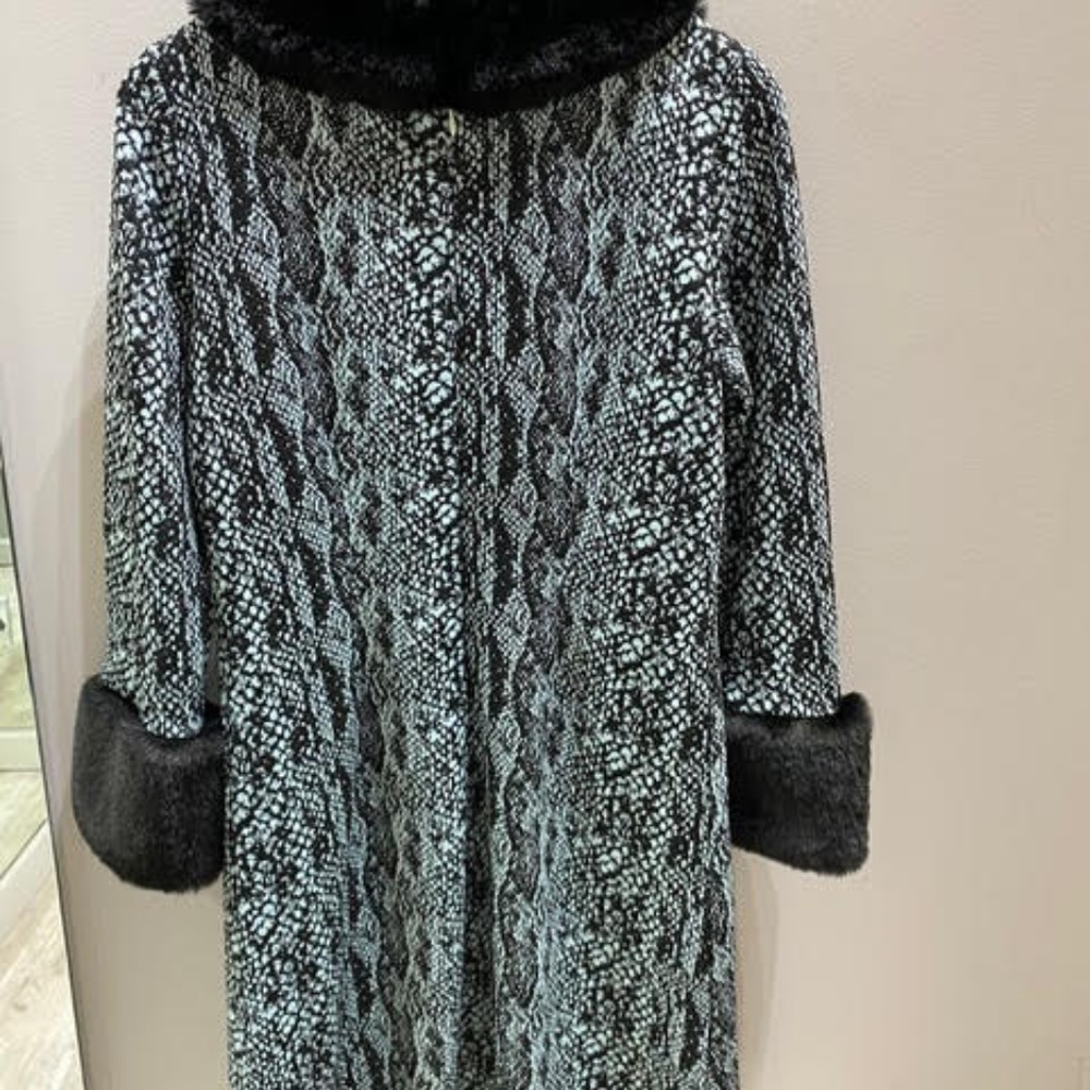 Fur Trim Snakeskin Dress - Picture 2 of 5